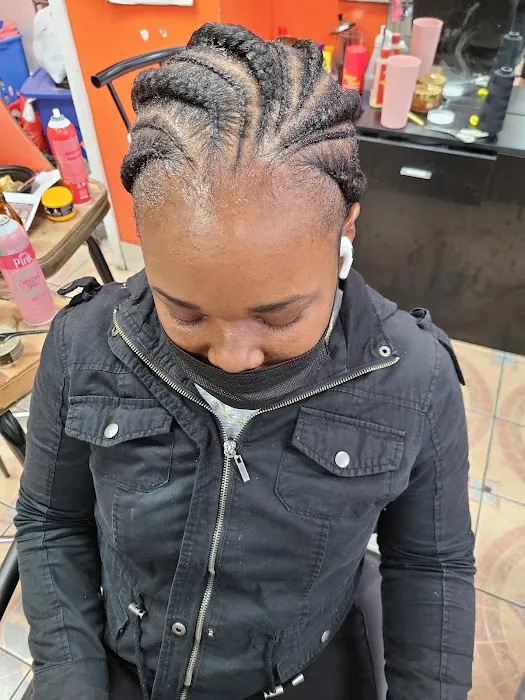 Benkady African Hair Braiding Picture 10