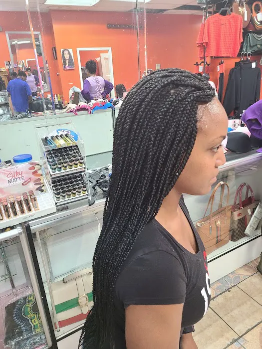 Benkady African Hair Braiding Picture 4