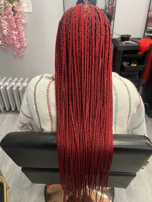 Izi African hair braiding shop Picture 2