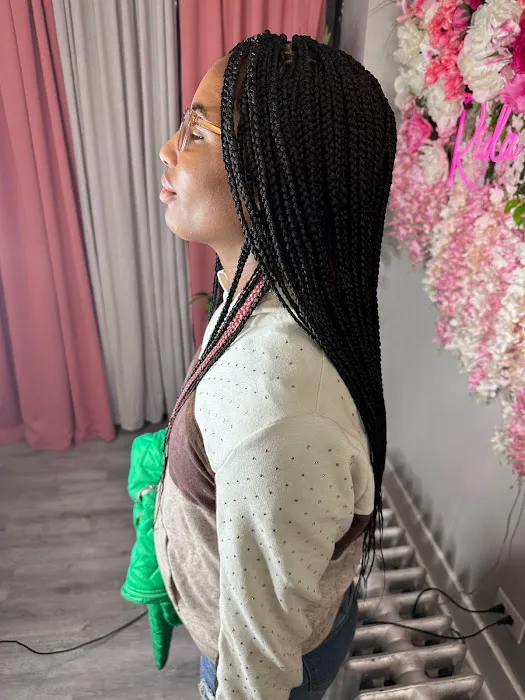 Izi African hair braiding shop Picture 1