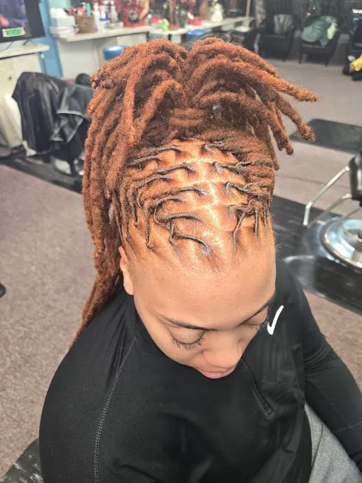 De Love Styles hair salon Picture 4