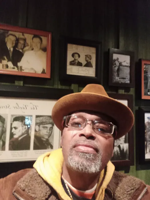 Coleman Brothers Barber Shop Picture 1