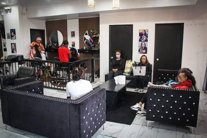 Zahara CiCi Hair Braiding - Chatham IL Picture 1