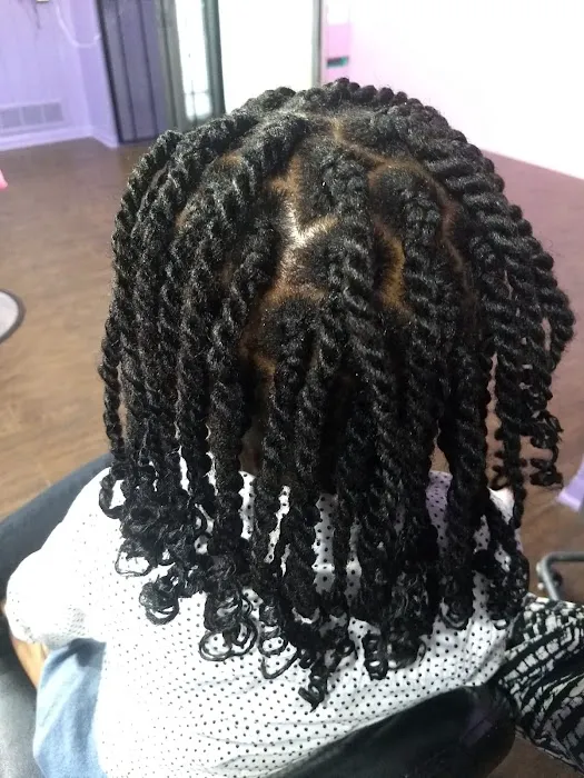 A.S. African Hair Braiding shop Picture 7
