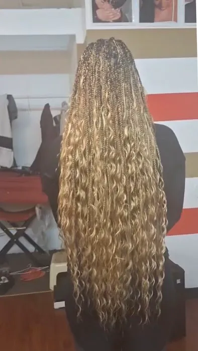 Augusta's Braid And Beauty Picture 6