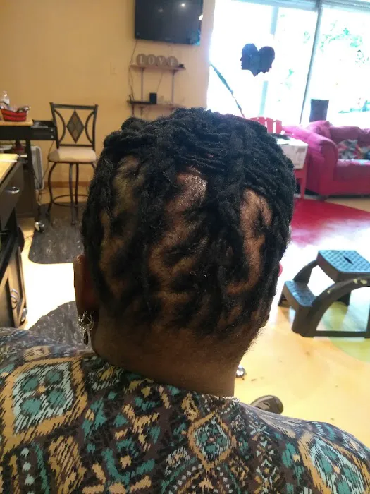 Love Kinky Hair Salon Picture 7