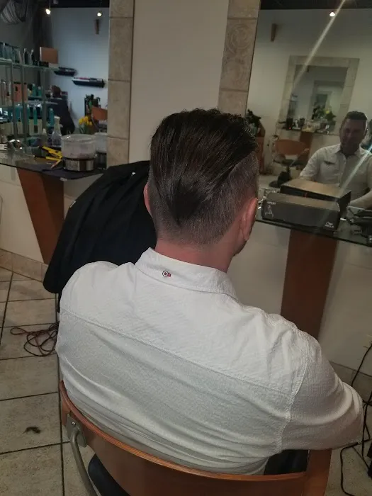 Ewa's Salon Ltd Picture 3
