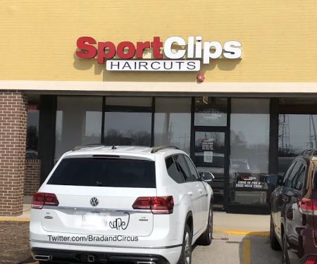 Sport Clips Haircuts of Norridge Commons