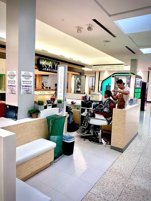 EMB BARBERSHOP Picture 9