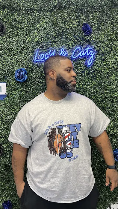 Loc'd & Cutz Studio Picture 3