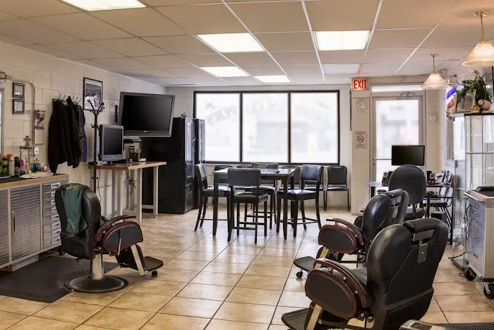 Skipper's Clippers Beauty & Barber Salon Picture 9