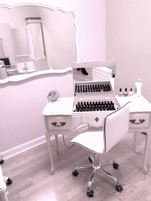 Ninety West beauty lounge Picture 1