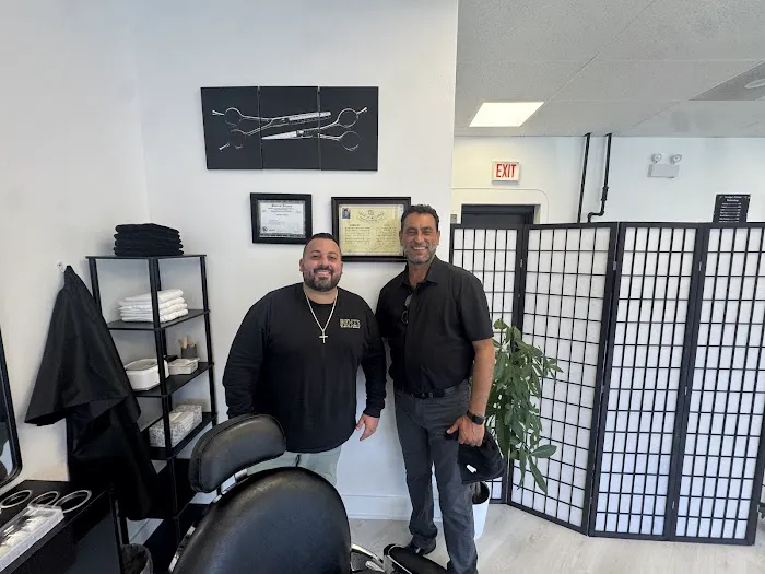 George’s Classic Barbershop Picture 7