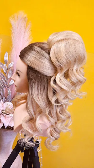 George Fade Salon For Women Picture 9