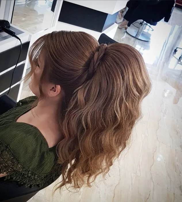 George Fade Salon For Women Picture 7