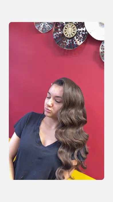 George Fade Salon For Women Picture 5