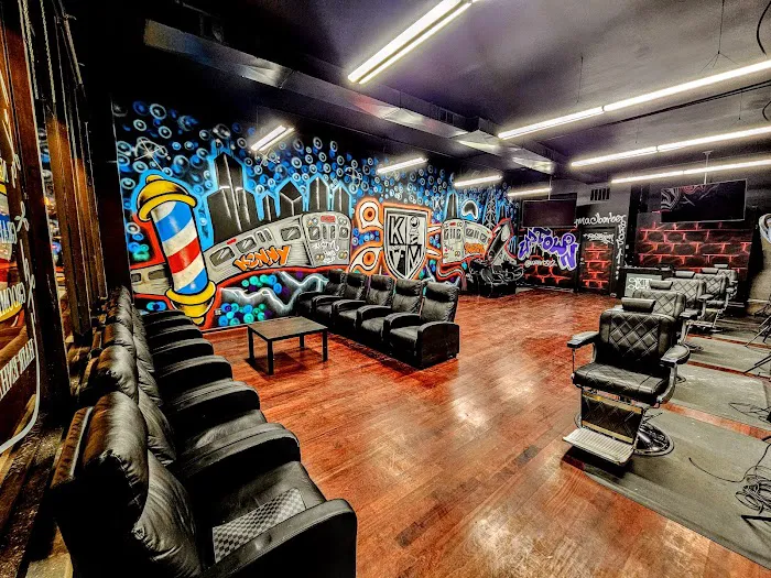 Kenny Mac's Barbershop Picture 3