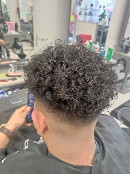 Santiagos family hair cut #2 Picture 8