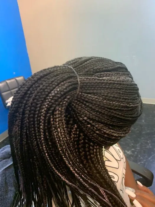 Sisters African Hair Braiding Picture 5