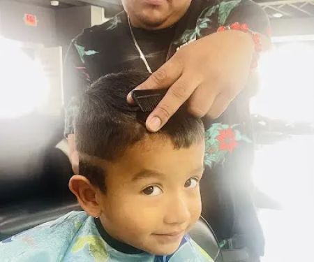 S & E Barbershop