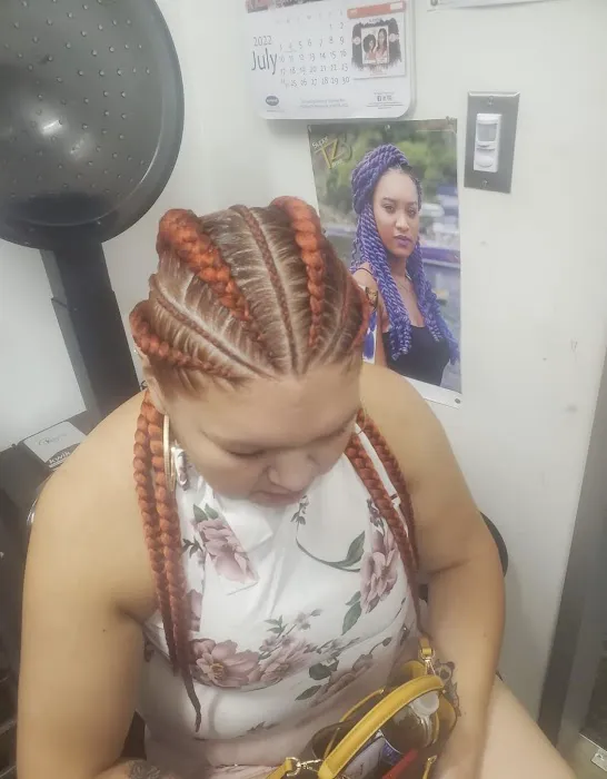 Yayra African hair braiding Picture 5