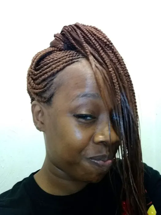 Fatou Hair Braiding Picture 6