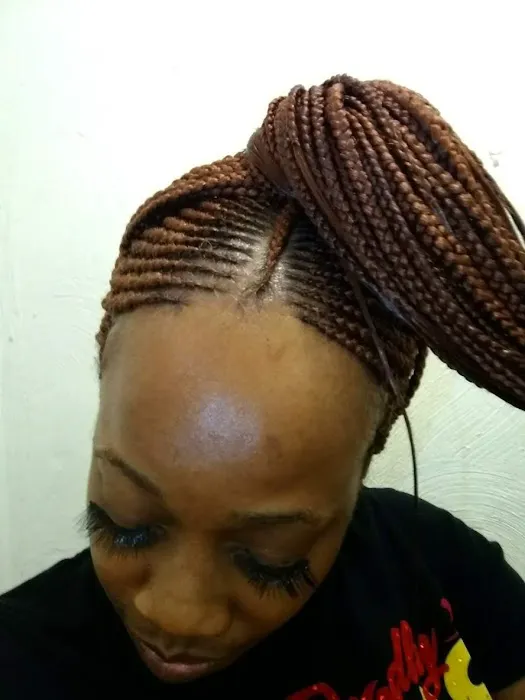 Fatou Hair Braiding Picture 1
