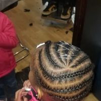 Mr James Hair Studio ico
