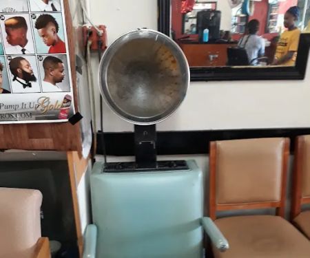 Starlight Barber & Beauty Shop
