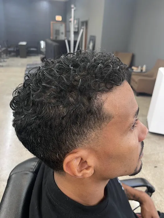 Raze Up Barber Spa Picture 8