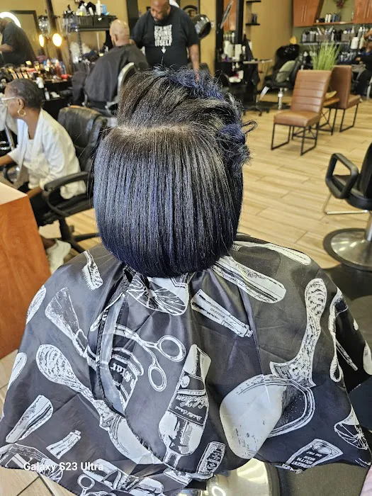 Nikki Allyse at Hair Unique Picture 10