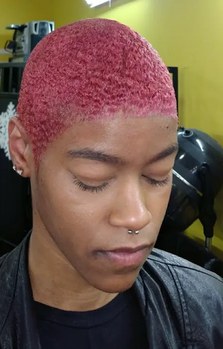 Fenti salon studio Picture 10