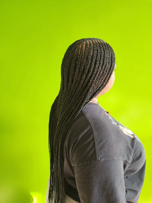 Haley's African Hair Braiding Picture 2