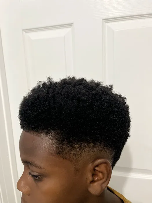 N DA CUT Barber Shop Picture 1
