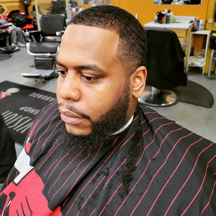 JamelCutz @New Vision Barbershop Picture 1