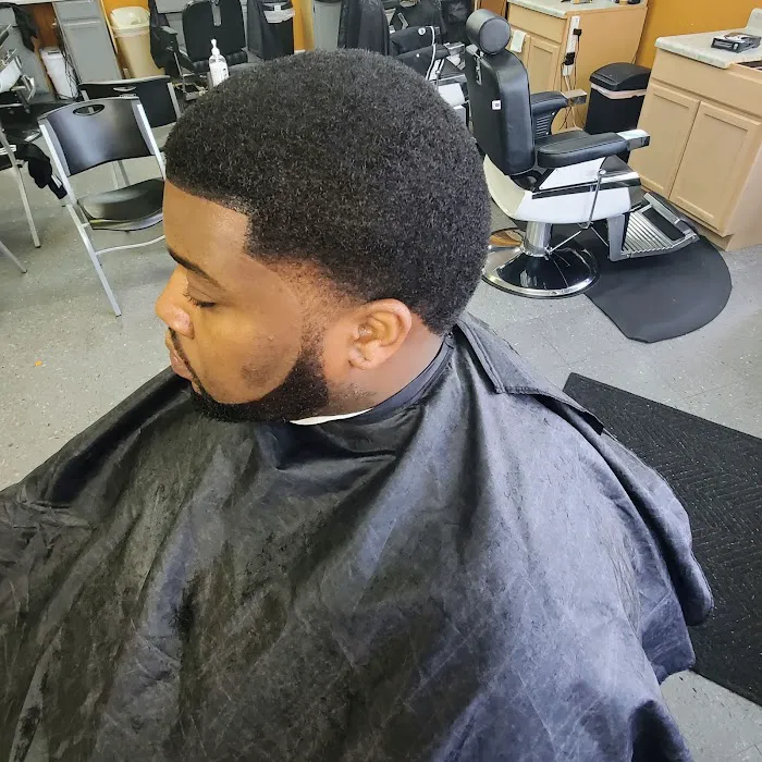 New Vision Barber Shop Picture 4