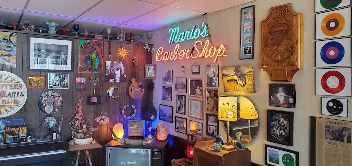 Mario Novelli's Barber Salon Picture 1