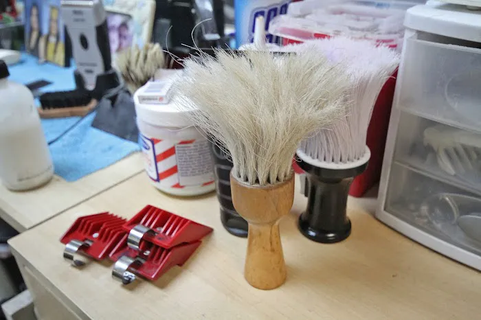 Melrose Platinum Fades Picture 3