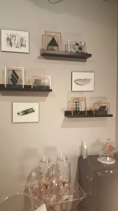 NWÄR STUDIOS, INC. Picture 2