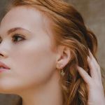 How to Choose a Haircut That Compliments Your Earrings, Necklace & Accessories