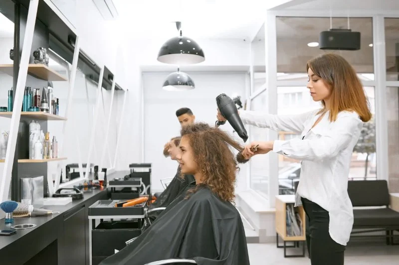 How to Find the Best Hair Salon Reviews Near Me Without Getting Overwhelmed