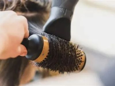 How to Ask for a Haircut Near Me That Lets You Skip Daily Heat Styling