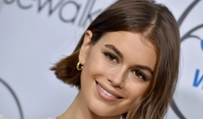 How to Choose a Haircut That Works With Your Ears Showing (Fringe Vs Tuck)