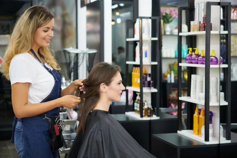 Hair Salon Near Me vs. Home Haircut Kits: Pros and Cons