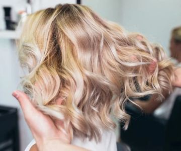 How to Choose a Hair Salon Near Me That Already Books 6-8 Weeks in Advance — What That Says