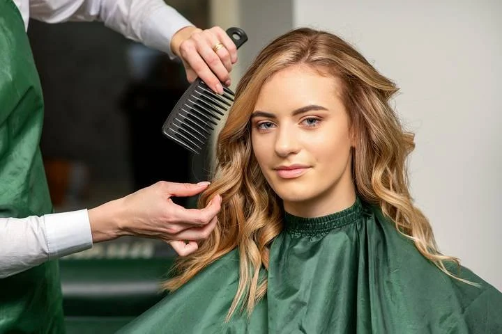 What Every Woman Should Know Before Getting a Balayage: Experts Explain