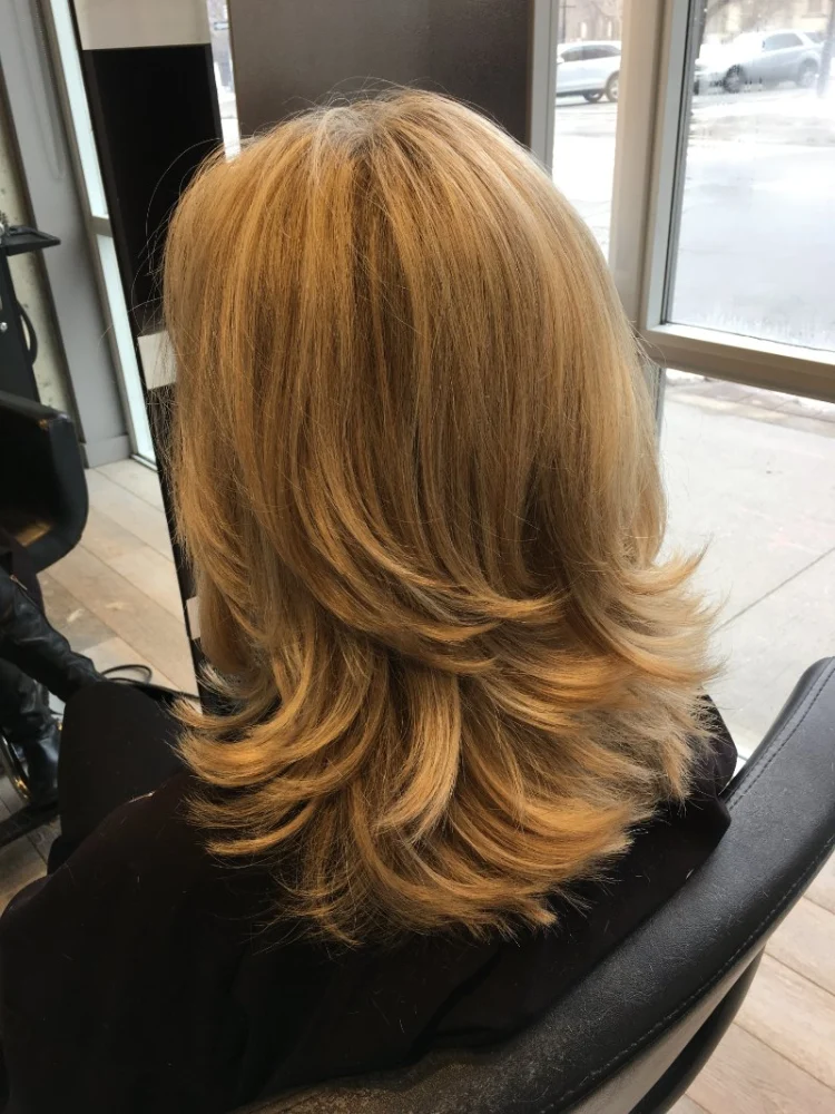 The Best Haircuts Near Me for Removing Damage From Summer Highlights