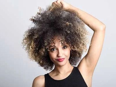 Transitioning to Natural Hair Colour — What to Expect and How to Maintain It