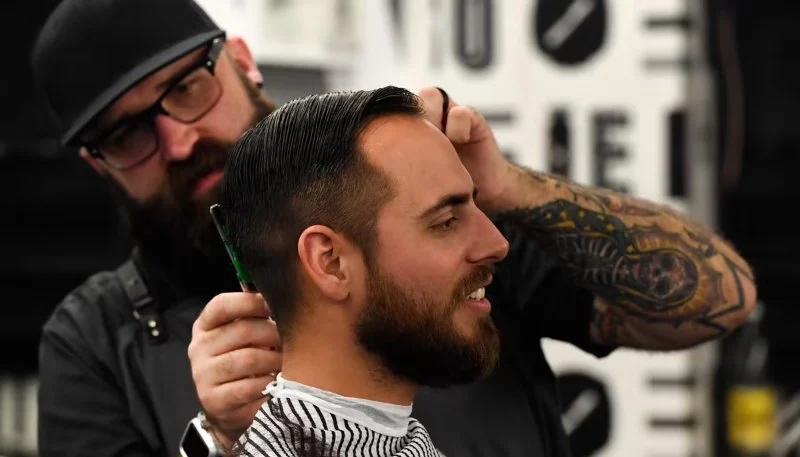 The Ultimate Guide to Men’s Barbers & Hair Salons Near Me That Understand Modern Trends