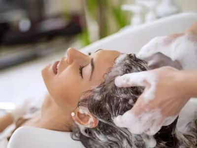 How to Select the Right Shampoo from a Hair Store Near Me Based on Your Water Hardness